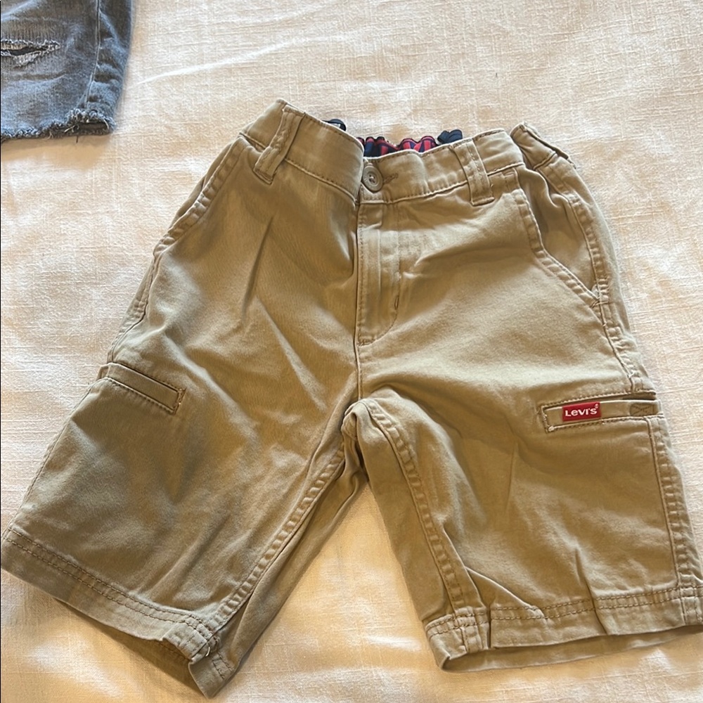Assorted Kids Shorts Collection - Picture 7 of 9